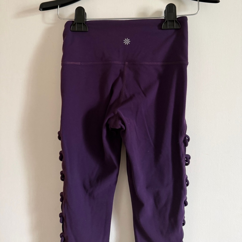 Athleta Purple Shiva 7/8 Cut Out Tight Leggings  size XXS EUC - Picture 4 of 7